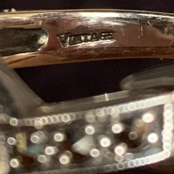 Vintage Amethyst & Marcasite Sterling Silver February Birthstone Ring Size 6-3/4 - Picture 9 of 10